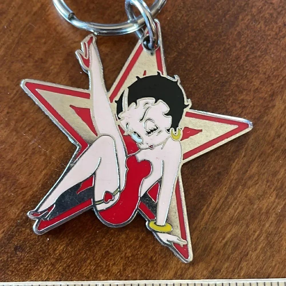 Betty Boop Key Chain - Picture 4 of 4